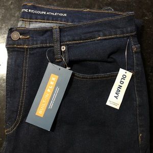 Old Navy Athletic Fit Jeans 34x36